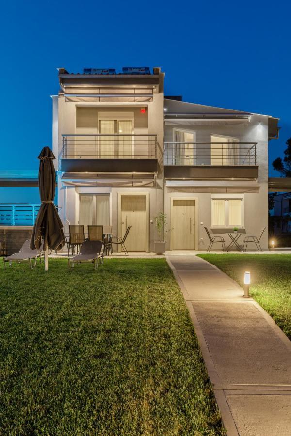 V Luxury Apartments Posidi Possidi Exterior foto